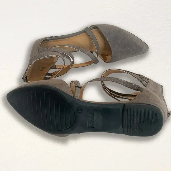 Journee Collection Womens Marlee Tru Comfort Foam Back Heel Zip Pointed Flats - Picture 2 of 6